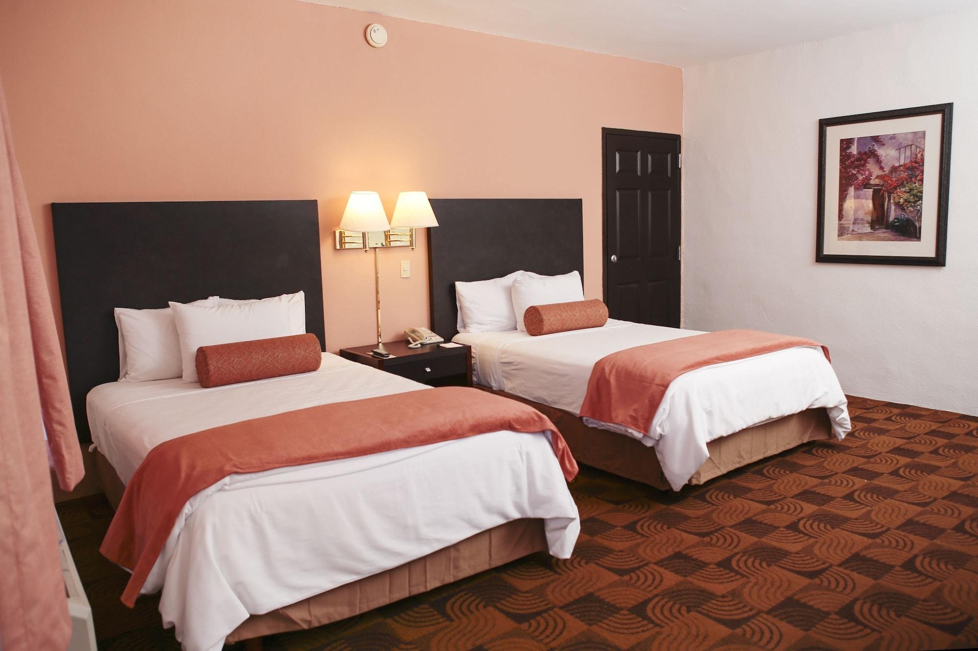 Quality Inn Nuevo Laredo Εξωτερικό φωτογραφία