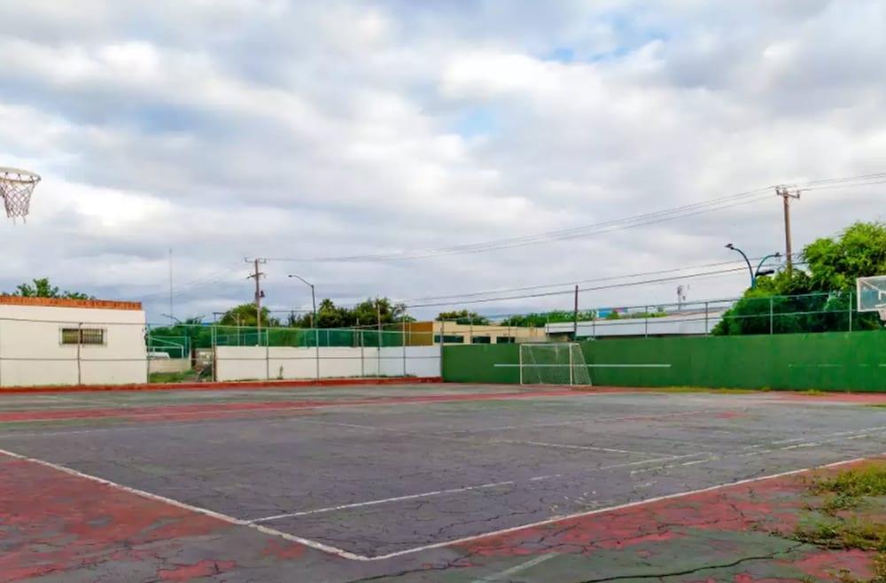 Quality Inn Nuevo Laredo Εξωτερικό φωτογραφία