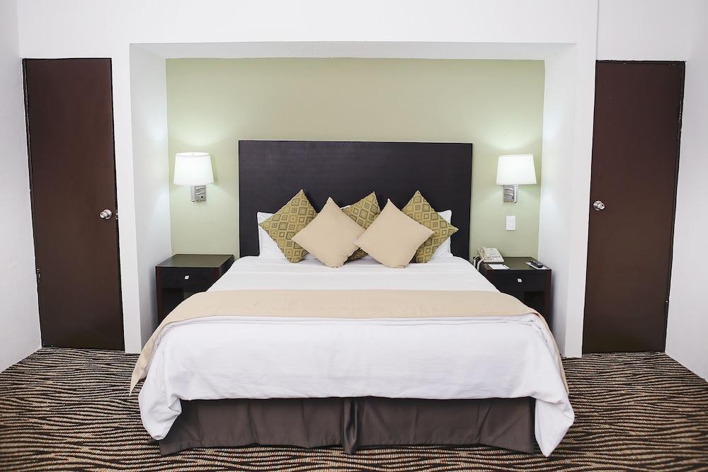 Quality Inn Nuevo Laredo Εξωτερικό φωτογραφία