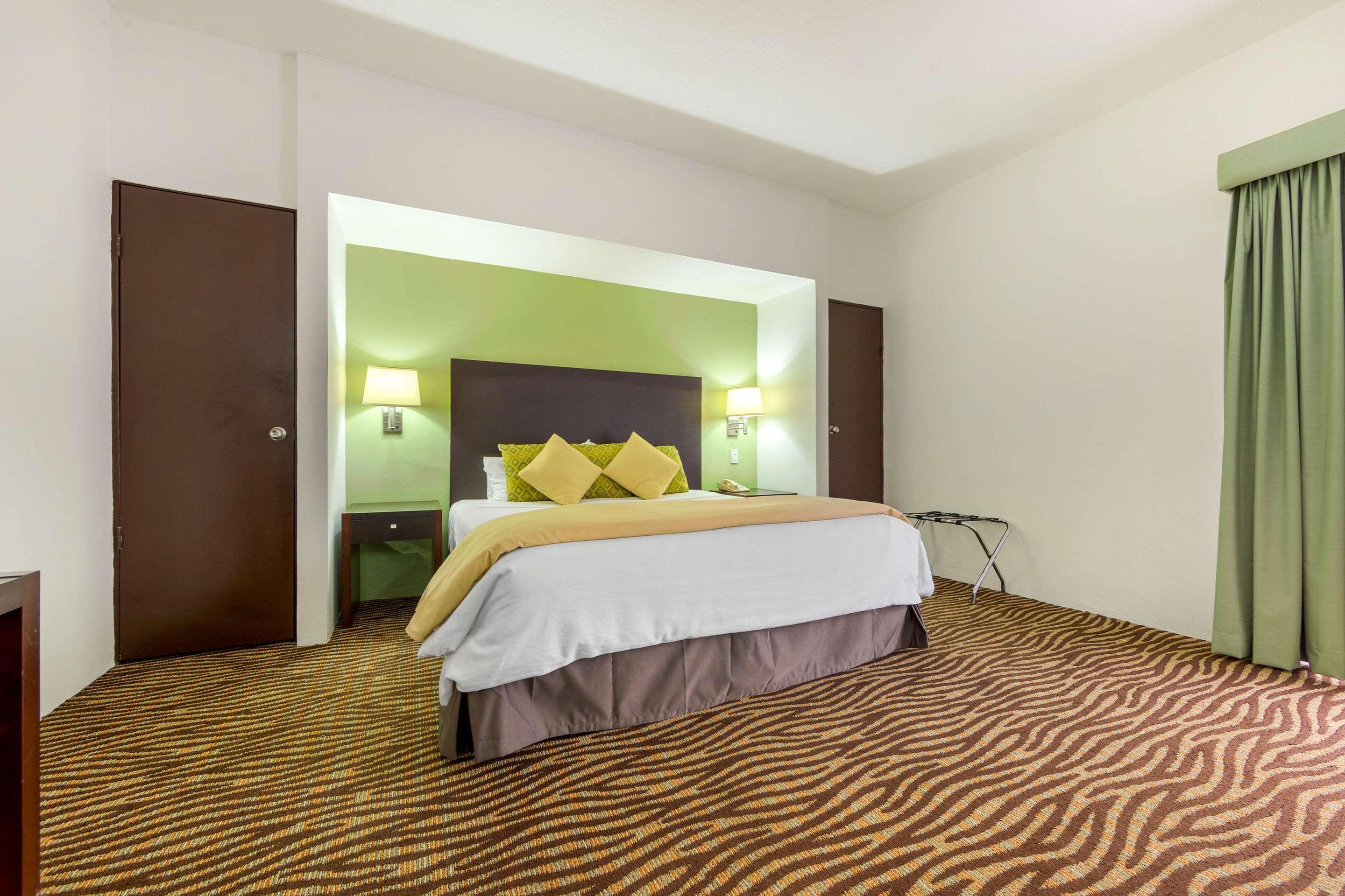 Quality Inn Nuevo Laredo Εξωτερικό φωτογραφία