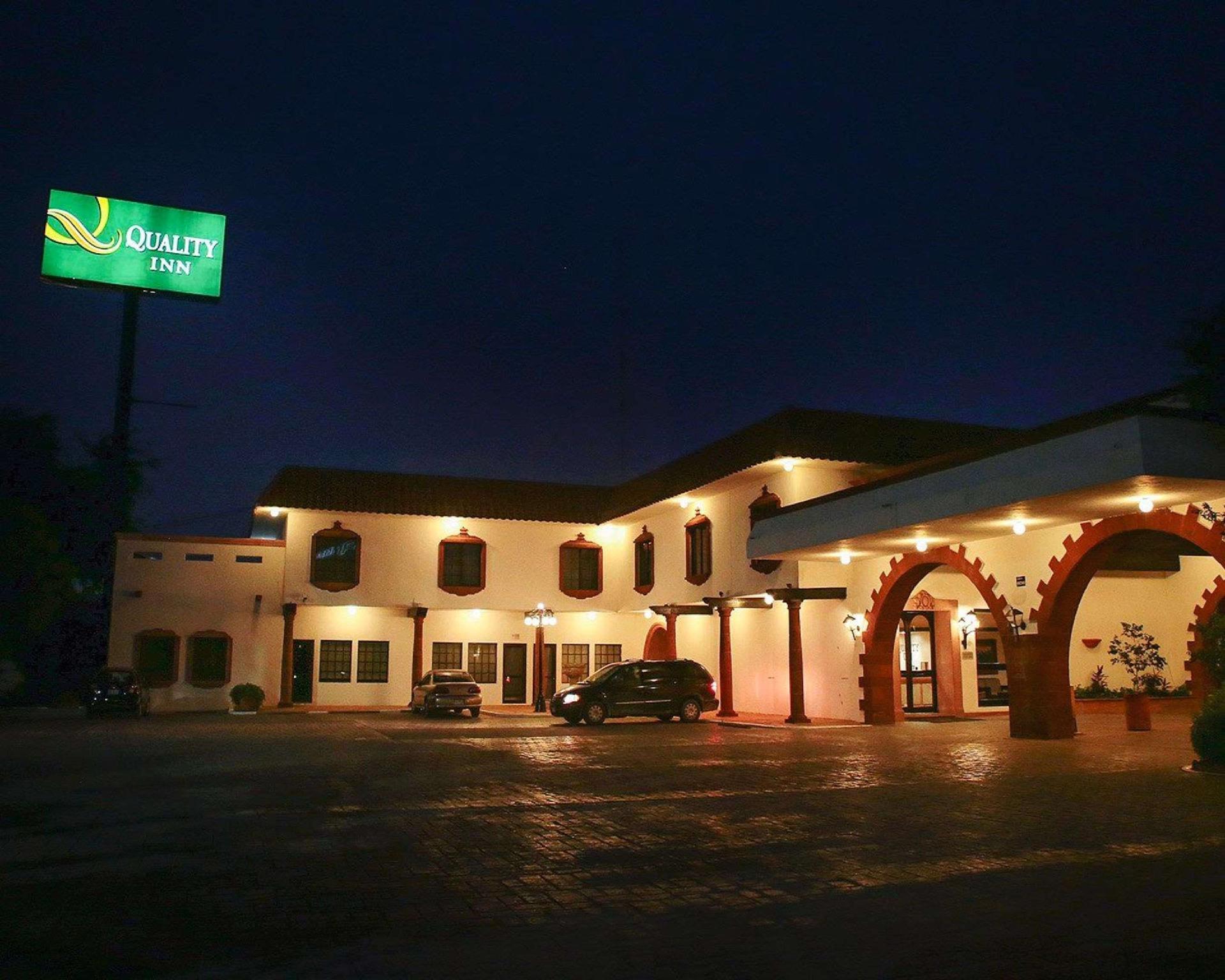 Quality Inn Nuevo Laredo Εξωτερικό φωτογραφία