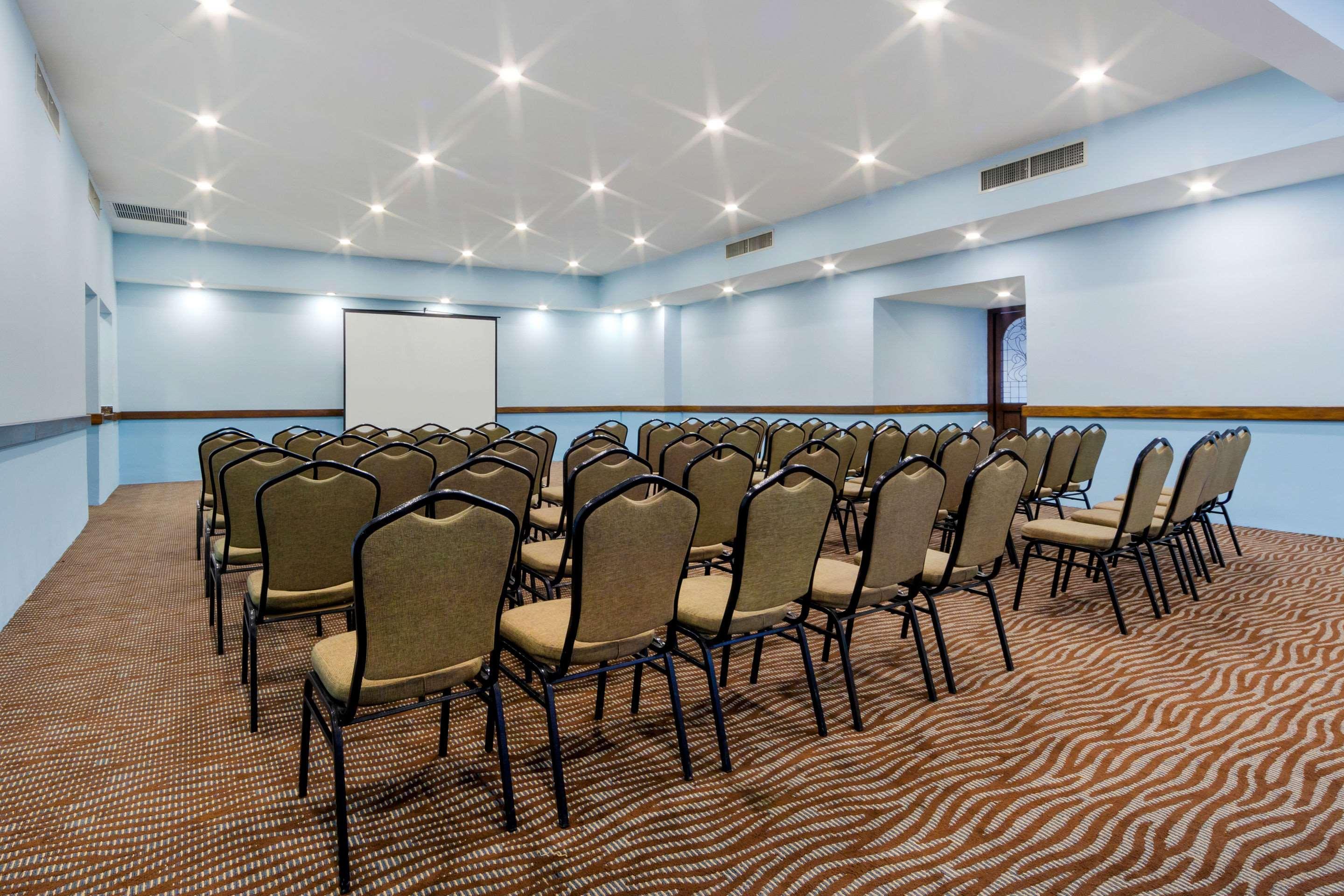 Quality Inn Nuevo Laredo Εξωτερικό φωτογραφία